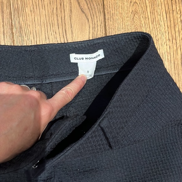 Club Monaco size 0 capri pant - Picture 2 of 3
